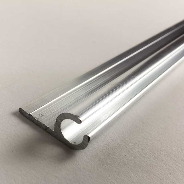 Abdeckplanemarkt Caravanrail 7mm 99cm flach mit schräger Öffnung der Rundung