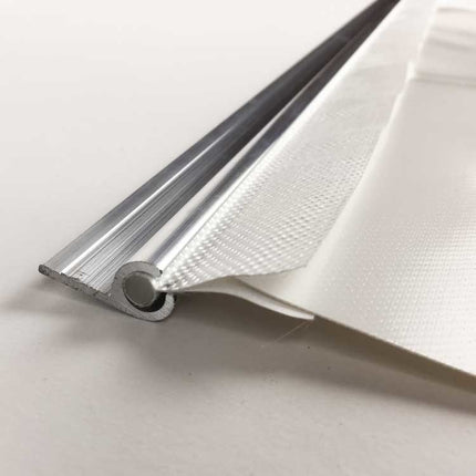 Abdeckplanemarkt Caravanrail 7mm 99cm flach mit schräger Öffnung der Rundung